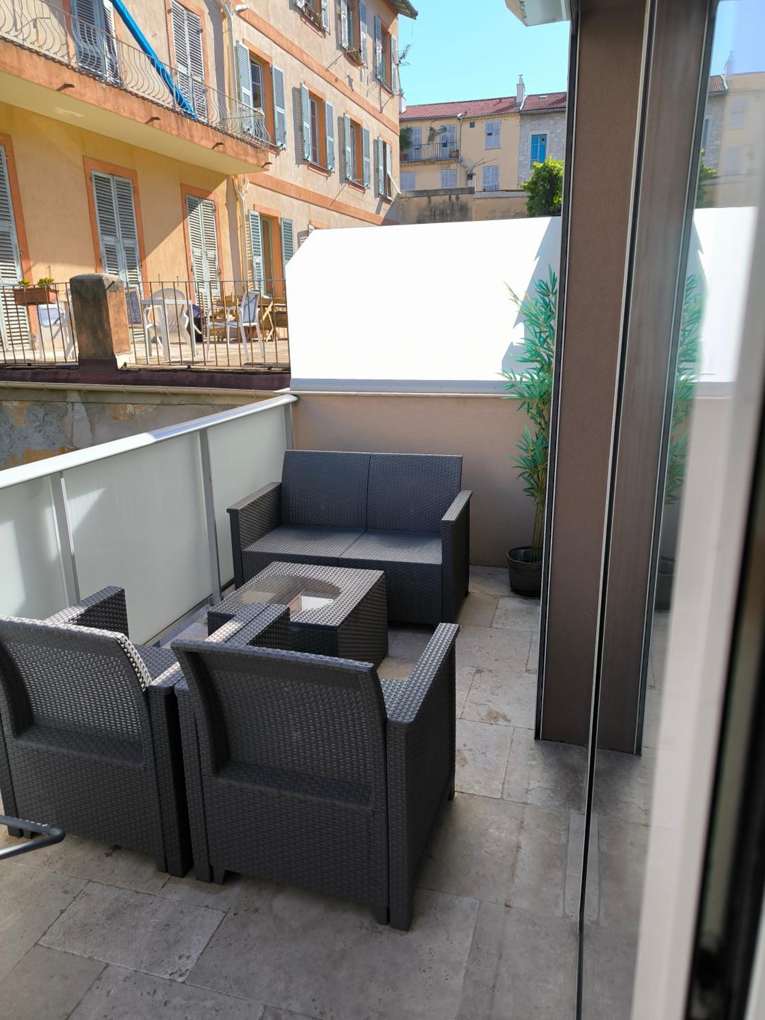 Studio Cozy Avec Terrasse N12 Nice Ngoại thất bức ảnh